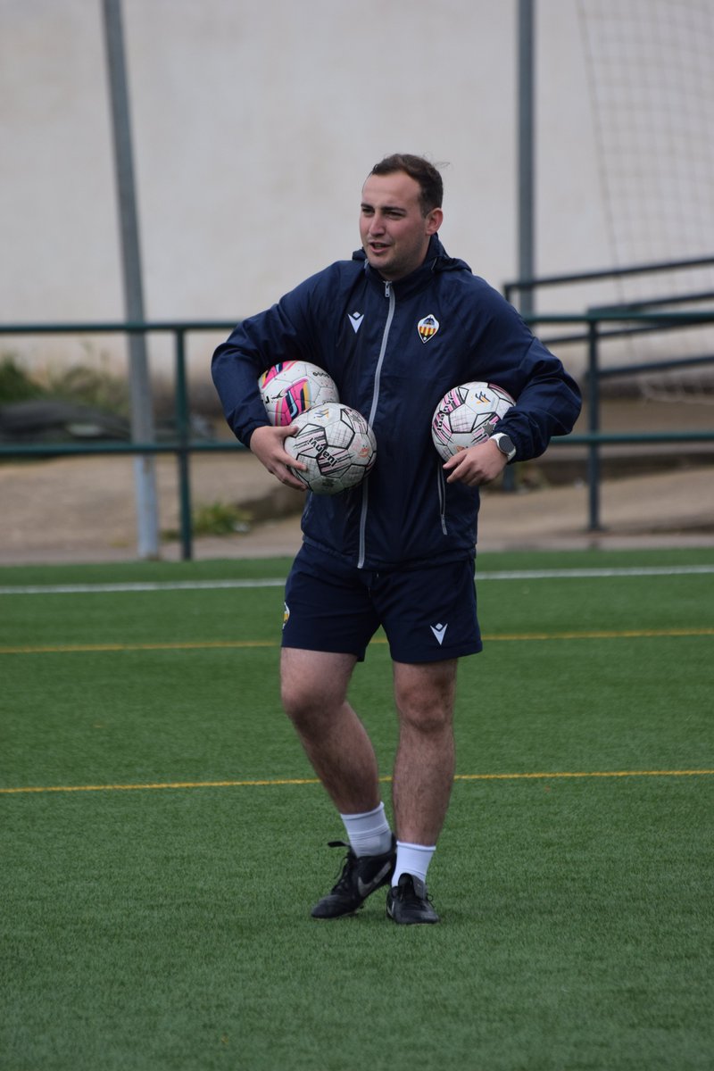 🥵 Ha sido un entrenamiento duro, donde alguno ha acabado más cansado de lo que se esperaba 

😁 Los entrenadores también se lo han pasado en grande

#PPO👂