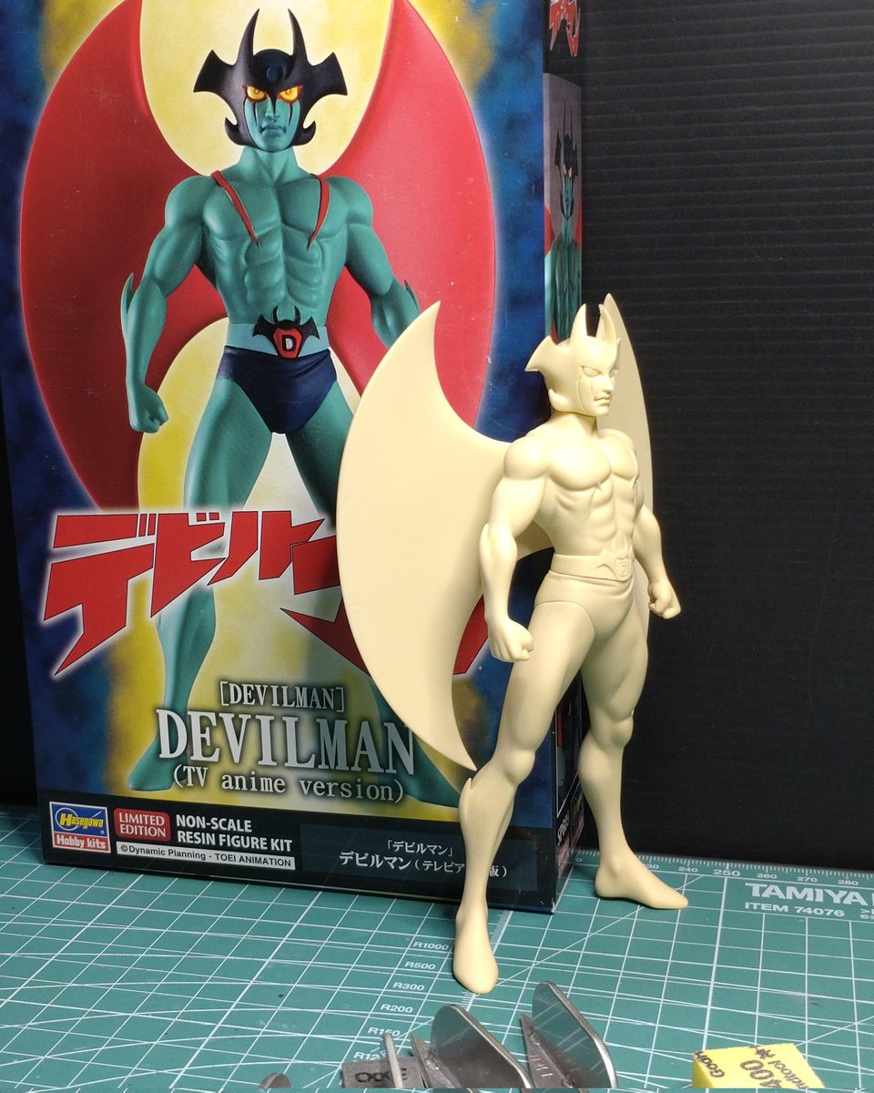 バリ取ったりパーティングライン消したり軸打ちしたりチビチビ前進中だったりラジバンダリww🤣