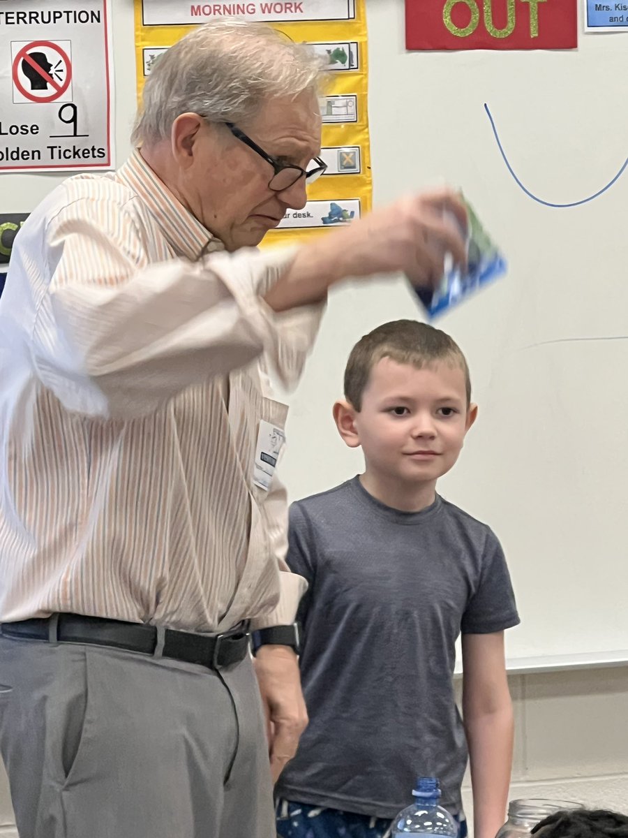 Channel 19 meteorologist Jon Loufman visited the second grade classes at North Elementary to share his expertise on the atmosphere and weather measurement tools. Always a pleasure to learn from the experts! <a href="/SkyguyJon/">Jon Loufman</a>