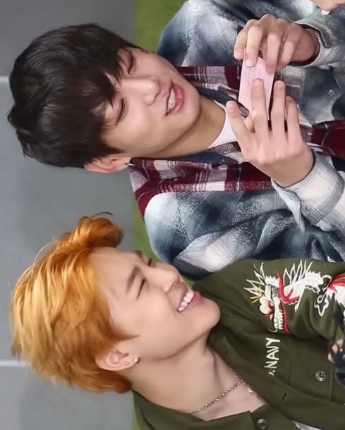 jikooldpics's tweet photo. https://t.co/qjBi6cZEoW