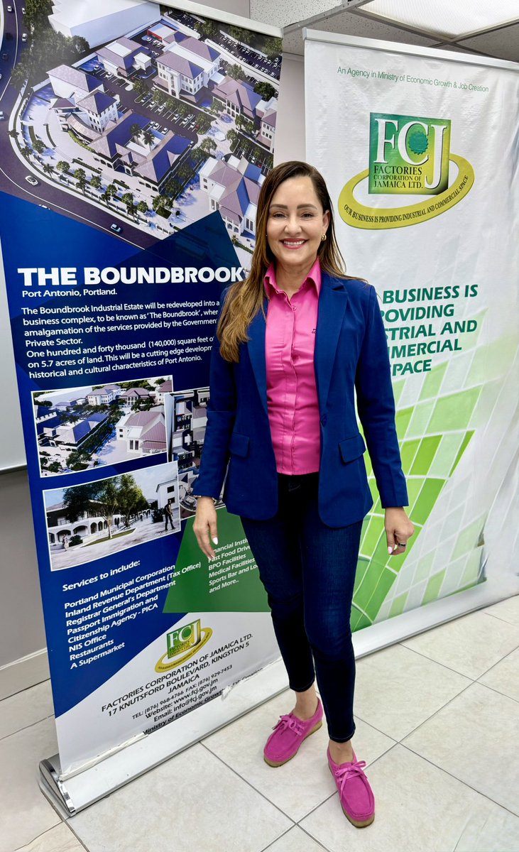 GM #Jamaica!
“Success means doing the best we can with what we have. Success is the doing, not the getting; in the trying, not the triumph.
Success is a personal standard, reaching for the highest that is in us, becoming all that we can be.” #Focus #DreamBig 
My #Portland  🇯🇲🙏❤️