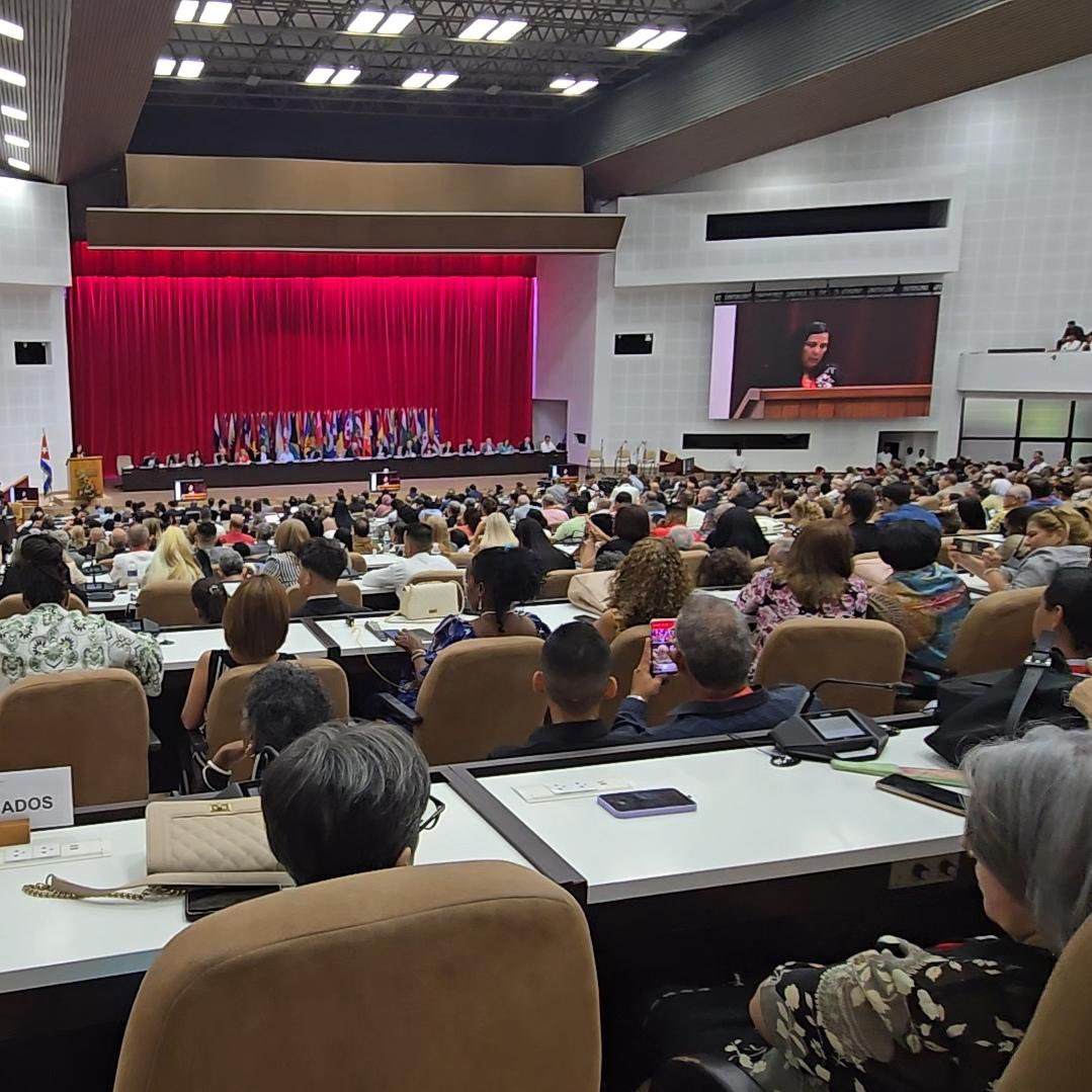 Andira Alves and Gloria La Riva of The Hatuey Project are attending the V International Convention of Cuba Salud 2025, today in Havana.

They will speak at a "Global Health and International Solidarity" panel. Many hundreds are worldwide in attendance. #CubaSalud2025 🇨🇺
