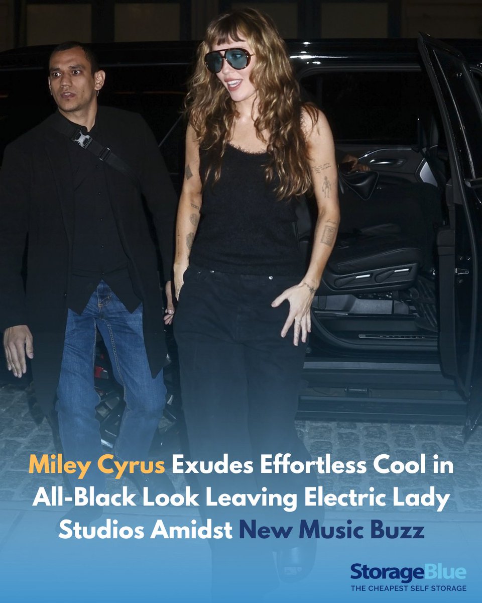 storagebluetv's tweet image. Spotted leaving Electric Lady Studios in NYC, Miley Cyrus served up effortless edge in an all-black ensemble. Sleeveless top, wide-leg trousers, and that signature cool-girl vibe—could new music be on the way? 👀🖤 #MileyCyrus  #ElectricLady #somethingbeautiful #endoftheworld