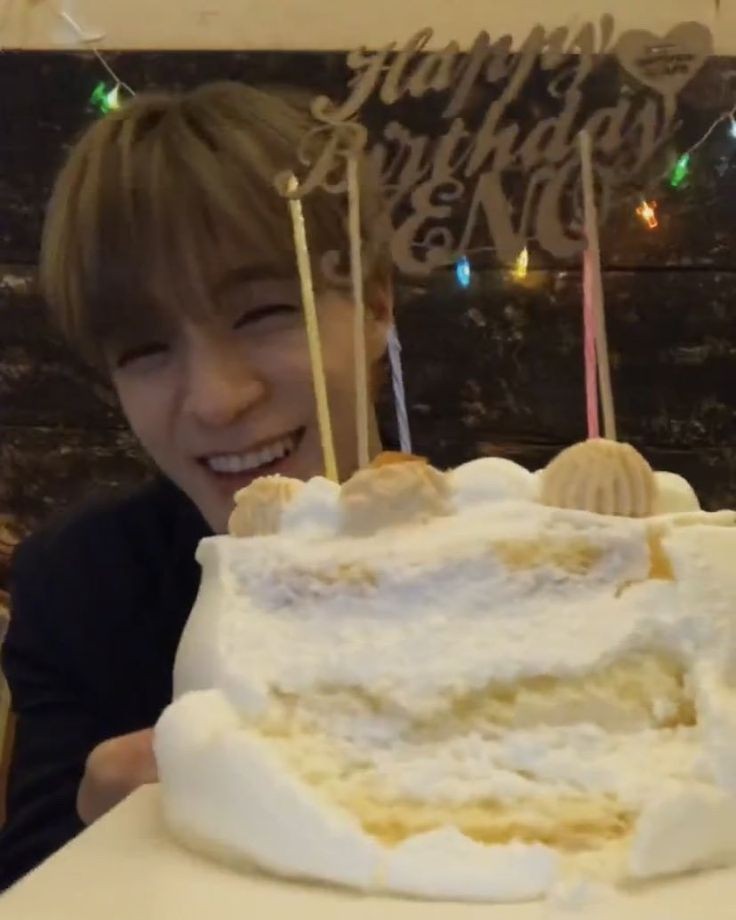 allforljn's tweet photo. Our birthday boyyyyy !!!!

#우리의바다_제노야_생일축하해
#HeavenLeeJENODay https://t.co/yPAvYmPVUp