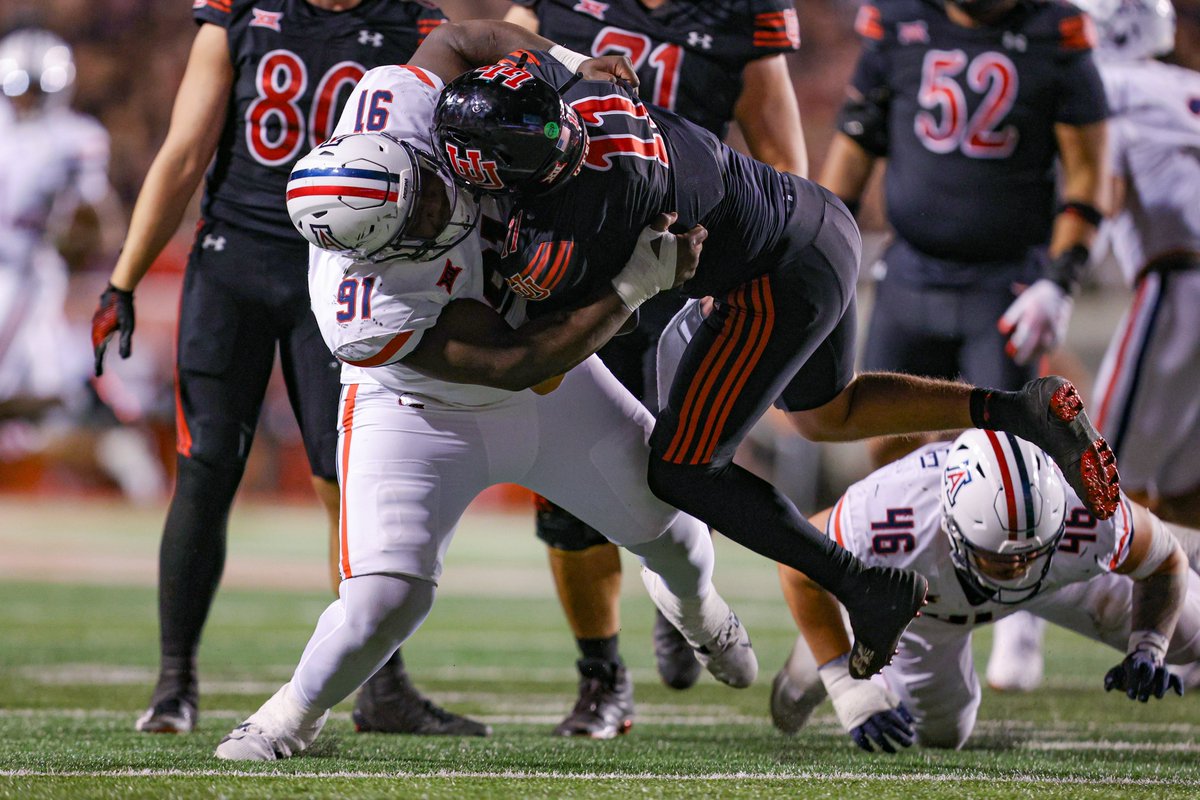 Pete Nakos (@petenakos_) on Twitter photo Arizona defensive lineman Isaiah Johnson is entering the transfer portal, his agents tell <a href="/SWiltfong_/">Steve Wiltfong</a> and I.
Had 3 TFLs and 2 sacks last year.
on3.com/transfer-porta… Arizona defensive lineman Isaiah Johnson is entering the transfer portal, his agents tell <a href="/SWiltfong_/">Steve Wiltfong</a> and I.
Had 3 TFLs and 2 sacks last year.
on3.com/transfer-porta…