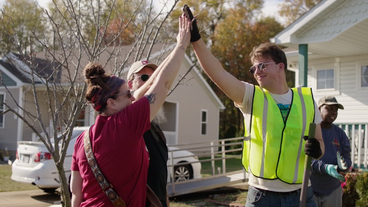 IU Environmental Resilience Institute (@prepared4change) on Twitter photo What's almost as satisfying as planting a tree? Developing a community-wide plan to plant thousands of trees. 🌳🌳🌳
Last year, ERI kicked off a 4-year program to do just that. Check out our interactive StoryMap to learn more: storymaps.arcgis.com/stories/db4e95…
#ArborDay <a href="/IUImpact/">Indiana University Research</a> What's almost as satisfying as planting a tree? Developing a community-wide plan to plant thousands of trees. 🌳🌳🌳
Last year, ERI kicked off a 4-year program to do just that. Check out our interactive StoryMap to learn more: storymaps.arcgis.com/stories/db4e95…
#ArborDay <a href="/IUImpact/">Indiana University Research</a>