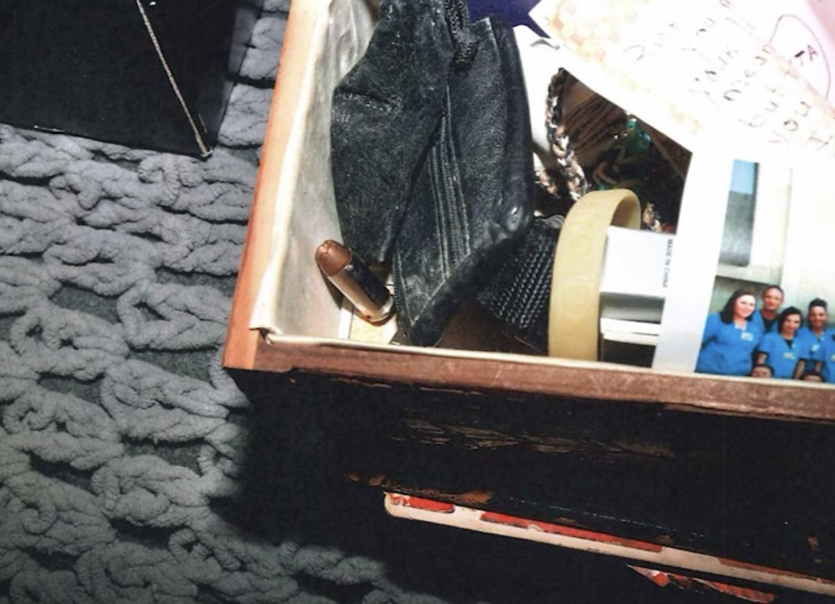 TrueCrimeKeith's tweet image. Fellas, was there any possible way we could have made a bullet look more planted??

#Delphi
#RichardAllen