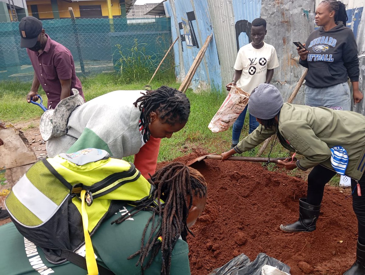 Nawiri Ladies Organization (@ladiesnawiri) on Twitter photo Today we joined other community members in celebrating Earth Day at Kwanjenga Primary School. Where by we planted over 100 trees
<a href="/ayt_org/">Africa Youth Trust</a> <a href="/fidakenya/">FIDA-Kenya</a> <a href="/KMYA254/">Kenya Muslim Youth Alliance</a> Today we joined other community members in celebrating Earth Day at Kwanjenga Primary School. Where by we planted over 100 trees
<a href="/ayt_org/">Africa Youth Trust</a> <a href="/fidakenya/">FIDA-Kenya</a> <a href="/KMYA254/">Kenya Muslim Youth Alliance</a>