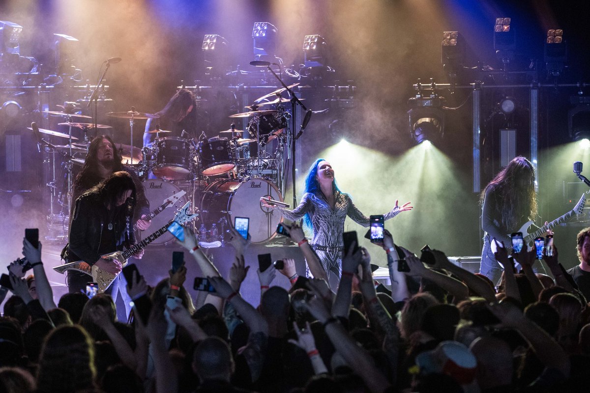 ᴀʀᴄʜ ᴇɴᴇᴍʏ (@archenemymetal) on Twitter photo #Edmonton, you’re up next on the #NorthAmerican #BloodDynasty #tour – and the show is about to be sold out! 𝗟𝗘𝗦𝗦 𝗧𝗛𝗔𝗡 𝟭𝟬𝟬 𝗧𝗜𝗖𝗞𝗘𝗧𝗦 𝗟𝗘𝗙𝗧! Let’s pack the place and make it a night to remember! 🤘🏻aelink.co/edmonton
📸 <a href="/CameronNunez/">Cameron Nunez</a> #archenemy #Edmonton, you’re up next on the #NorthAmerican #BloodDynasty #tour – and the show is about to be sold out! 𝗟𝗘𝗦𝗦 𝗧𝗛𝗔𝗡 𝟭𝟬𝟬 𝗧𝗜𝗖𝗞𝗘𝗧𝗦 𝗟𝗘𝗙𝗧! Let’s pack the place and make it a night to remember! 🤘🏻aelink.co/edmonton
📸 <a href="/CameronNunez/">Cameron Nunez</a> #archenemy