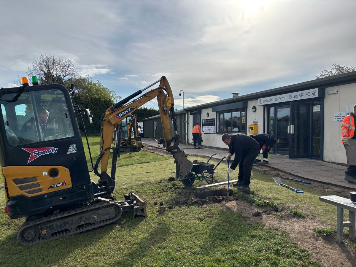 AshtonBears's tweet image. 💛🖤Appreciation Post🖤💛

Massive thank you to @CadentGasLtd! 👏🏻👏🏻👏🏻