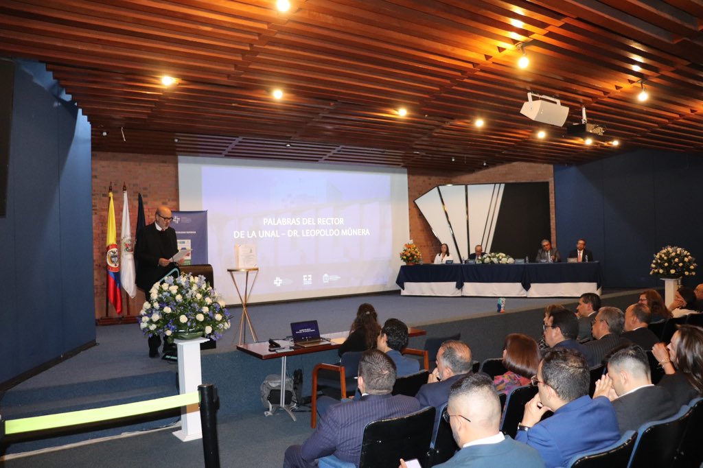 MedicinaUNAL's tweet photo. Inicia la ceremonia de otorgamiento de la Acreditación en Salud por parte del Icontec a nuestro @HospitalUNAL 

¡Felicitaciones a todos los que han sido parte de este gran logro!

#EsTiempoDeSumar https://t.co/ArXagdB3fT