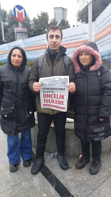 #SONDAKİKA

        KFC VE PIZZA HUT 

Bir kısım maaş ödemesi yapılmış.

Bu maaş ödemeleri ücret garanti fonundan karşılansaydı da maaş ödemesi yapılan tutar ile tazminatlar ödenseydi de kimse mağdur edilmeseydi daha iyi değilmiydi???
<a href="/serdarkale/">serdar kale</a>