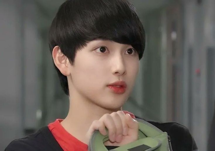 thirdthree_0731's tweet photo. 임시완 소핥은머리 감성 remind .jpg https://t.co/uFQQoJlTNn