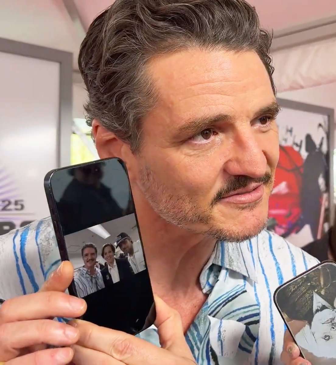 pedro pascal give us that ryan gosling sigourney weaver selfie now!!