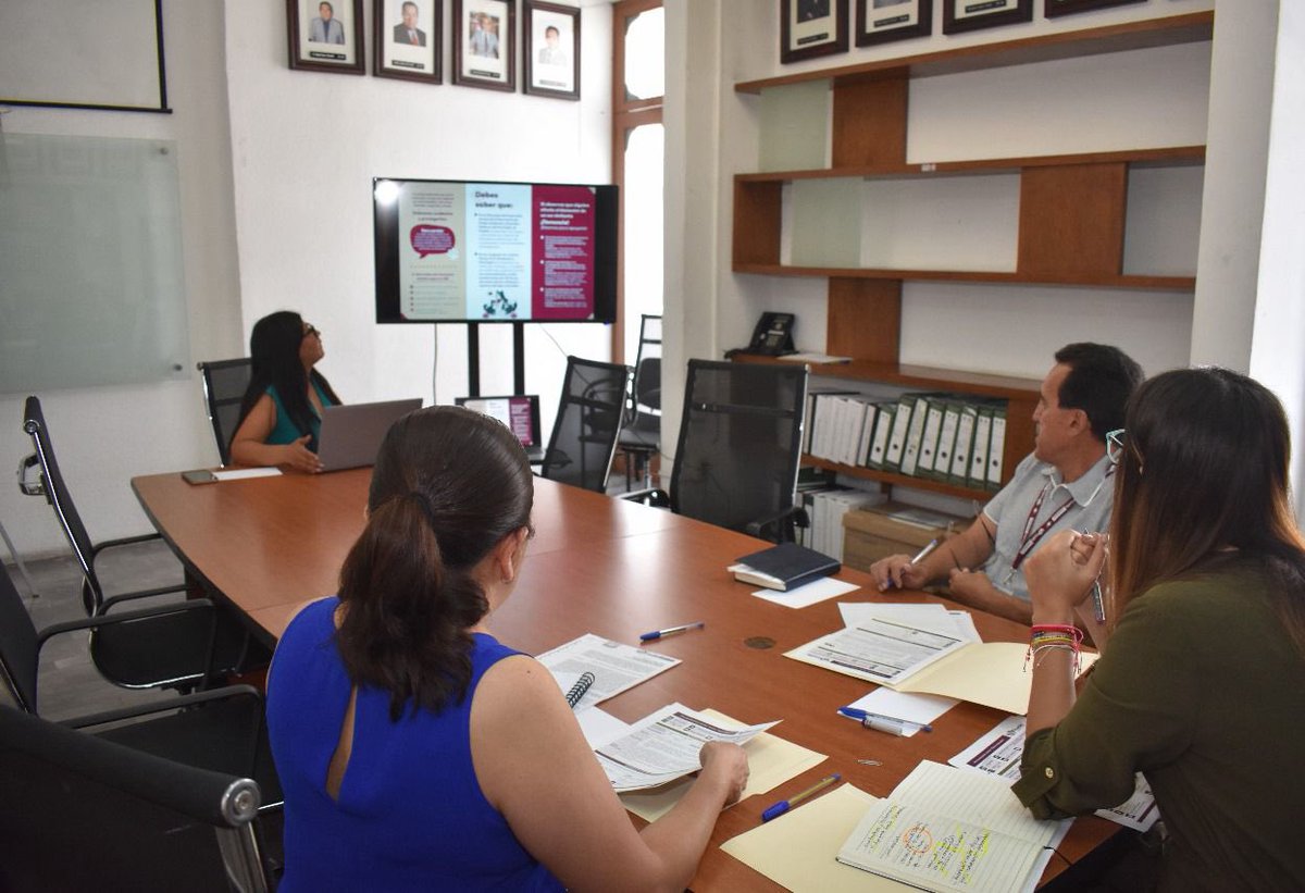 msilvaruiz's tweet photo. 🐾 ¡Más acciones, mejores resultados!

🤝 Desde la Dirección de Juzgados de Justicia Cívica nos reunimos con Carlos Eduardo Galina, Director de Protección Animal para coordinar estrategias a favor de los seres sintientes.
¡Vamos por más!

#BienestarAnimal #JusticiaCívica #ProtecciónAnimal
