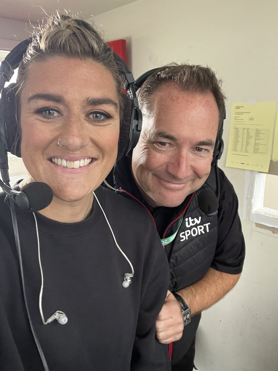 ⭐️ CONFIRMED: Season No.2 with ITV Sport! ⭐️ 

Taking my smiley face for another tour of the UK with the <a href="/BTCC/">BTCC</a> and <a href="/itvmotorsport/">ITV Motorsport</a> ! 😂😂

All 10 weekends starting with Donington Park… 

See you there! 😁 🎤