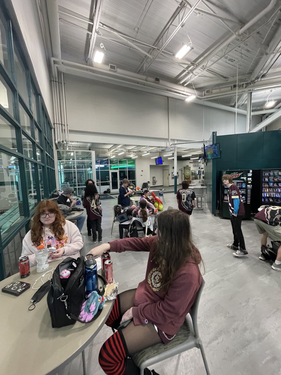 KutztownEsports's tweet image. KU Splatoon Esports traveled to Slippery Rock last weekend to play in Scrapper Scramble! KU Gold earned first place, with Maw and Order not far behind in second. 

Thank you @SlipRockEsports for inviting us to this wonderful event!