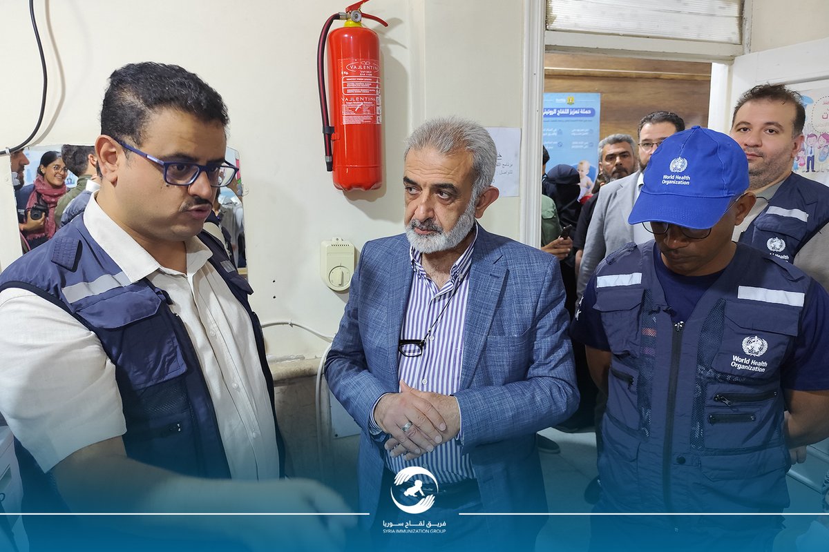 SIG_Syria's tweet photo. زار وفد من منظمة الصحة العالمية، ممثلًا عن مكتبي دمشق وغازي عنتاب، قسم اللقاح في مركز أبي ذر الصحي بمدينة #ادلب، وذلك للاطلاع على سير العمل ضمن حملة تعزيز اللقاح الروتيني التي أطلقتها وزارة الصحة.
#أسبوع_التلقيح_العالمي
#فريق_لقاح_سوريا
#unicef
#who https://t.co/2SBt7esEVe