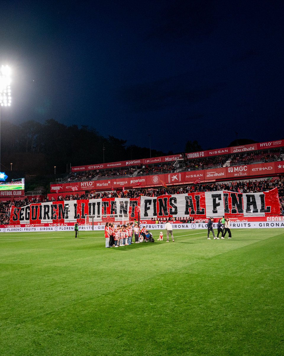 CristhianStuani's tweet image. SEGUIREM LLIUTANT FINS AL FINAL 🔴⚪️
Estamos vivos , hay fe, hay esperanza, saldremos adelante estoy seguro !!!