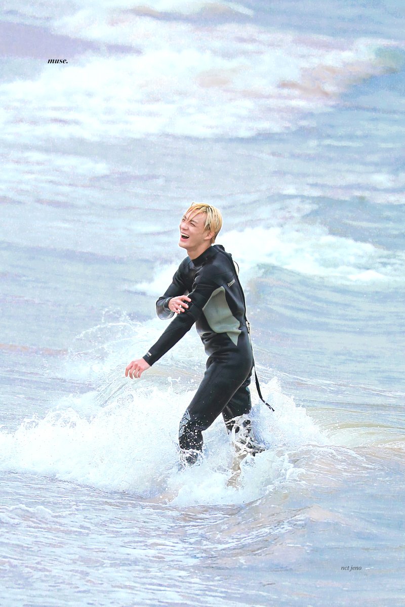 바다와 파도는 영원히 함께할 거야
2025년의 오늘도 생일 축하해

#우리의바다_제노야_생일축하해
#HeavenLeeJENODay