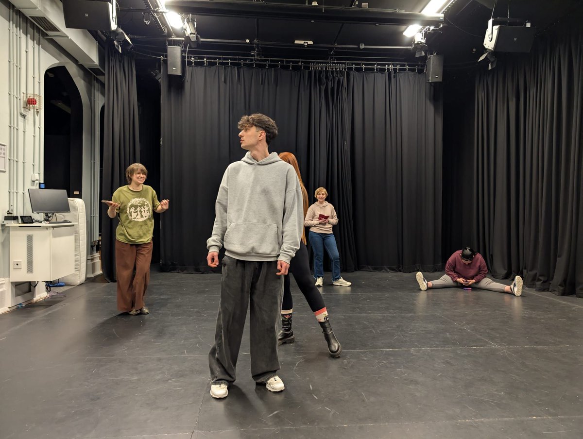 York International Shakespeare Festival tweet media