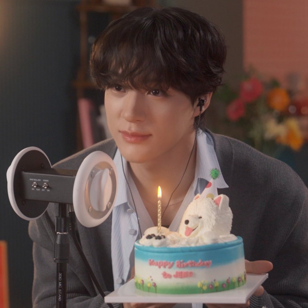 🐶🥞 🥹🥹

#우리의바다_제노야_생일축하해 
#HeavenLeeJENODay