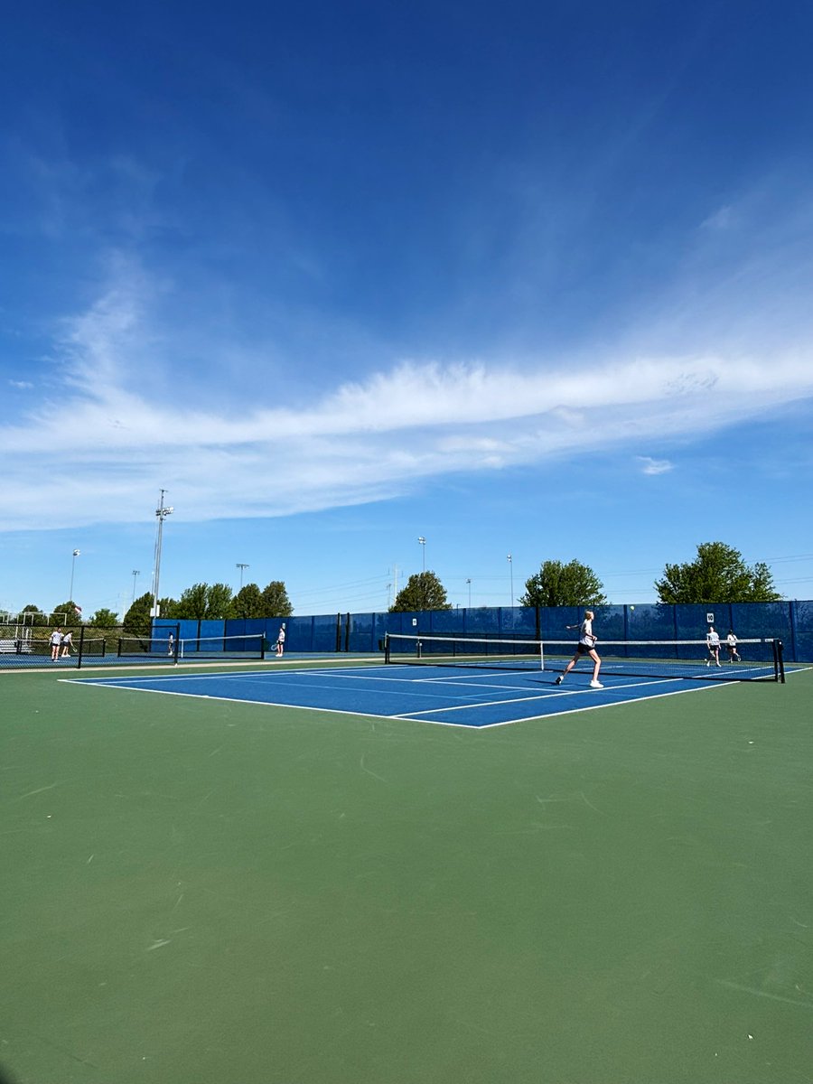 A beautiful day for tennis! Thank you <a href="/ADJohnsonOPS233/">Matt Johnson</a> for letting us get some practice in! 🎾