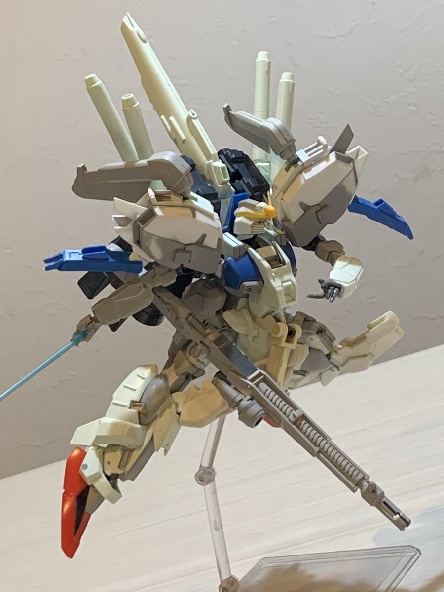 QZ5rkOc0UBXC3sr's tweet photo. #旧キット
ブンドド。
戦う相手と、腰に可動が欲しいです。 https://t.co/i1WPLX1OE7
