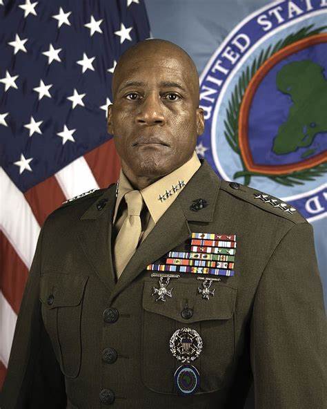 AfricanHub_'s tweet image. Just a few days after USA 🇺🇸 General Michael Langley, head of the United States Africa Command (AFRICOM), said in front of a senate hearing

"The President Of Burkina Faso, Ibrahim Traore, Is a Threat To His People."  

There has been a coup attempt in Burkina Faso 🇧🇫

Your…