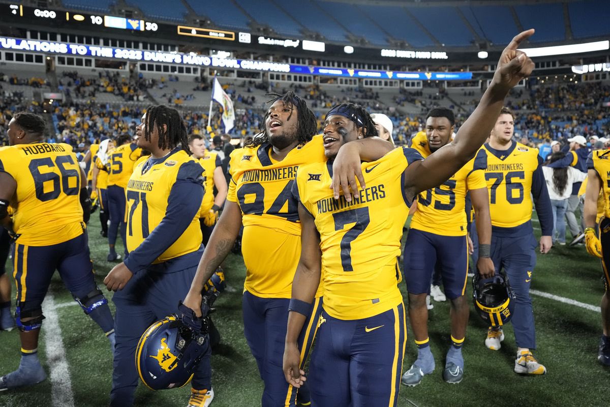 Levi Babin (@moneylee_) on Twitter photo West Virginia offered! #AGTG
<a href="/EHSfootball1839/">Episcopal High School Football</a> <a href="/RealCoachK_/">Kadeem Rodgers</a> <a href="/FST_CoachNowell/">Coach Erik Nowell</a> <a href="/MalloyCoach/">Coach Dan Malloy</a> <a href="/hunnitbill/">Ray Lawry III</a> West Virginia offered! #AGTG
<a href="/EHSfootball1839/">Episcopal High School Football</a> <a href="/RealCoachK_/">Kadeem Rodgers</a> <a href="/FST_CoachNowell/">Coach Erik Nowell</a> <a href="/MalloyCoach/">Coach Dan Malloy</a> <a href="/hunnitbill/">Ray Lawry III</a>