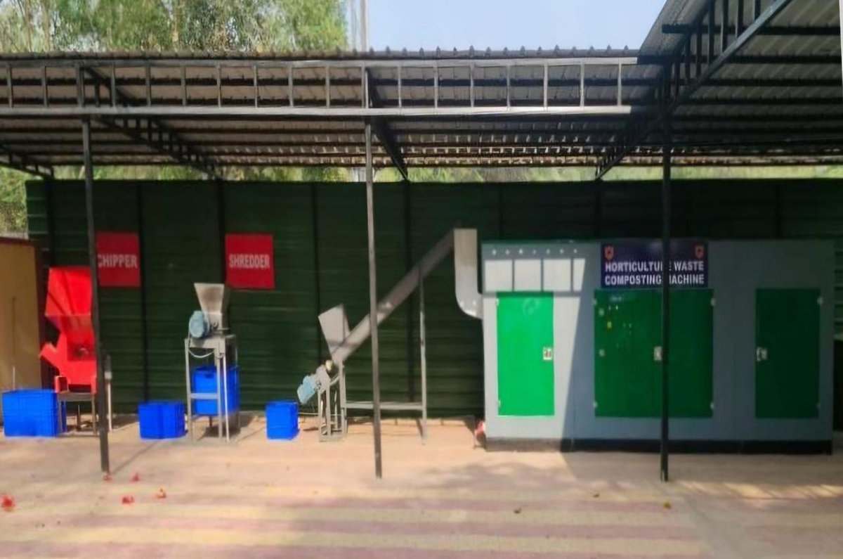 DelhiArea_IA's tweet photo. RWA residents #DelhiCantt marked #EarthDay2025 with eco-friendly initiatives, including a door-to-door e-waste collection drive, promoting Reduce, Reuse, Recycle & sustainable living. A step towards a greener tomorrow!

#SustainableFuture
#EWasteManagement 
#GreenLiving 

@adgpi 
@westerncomd_IA