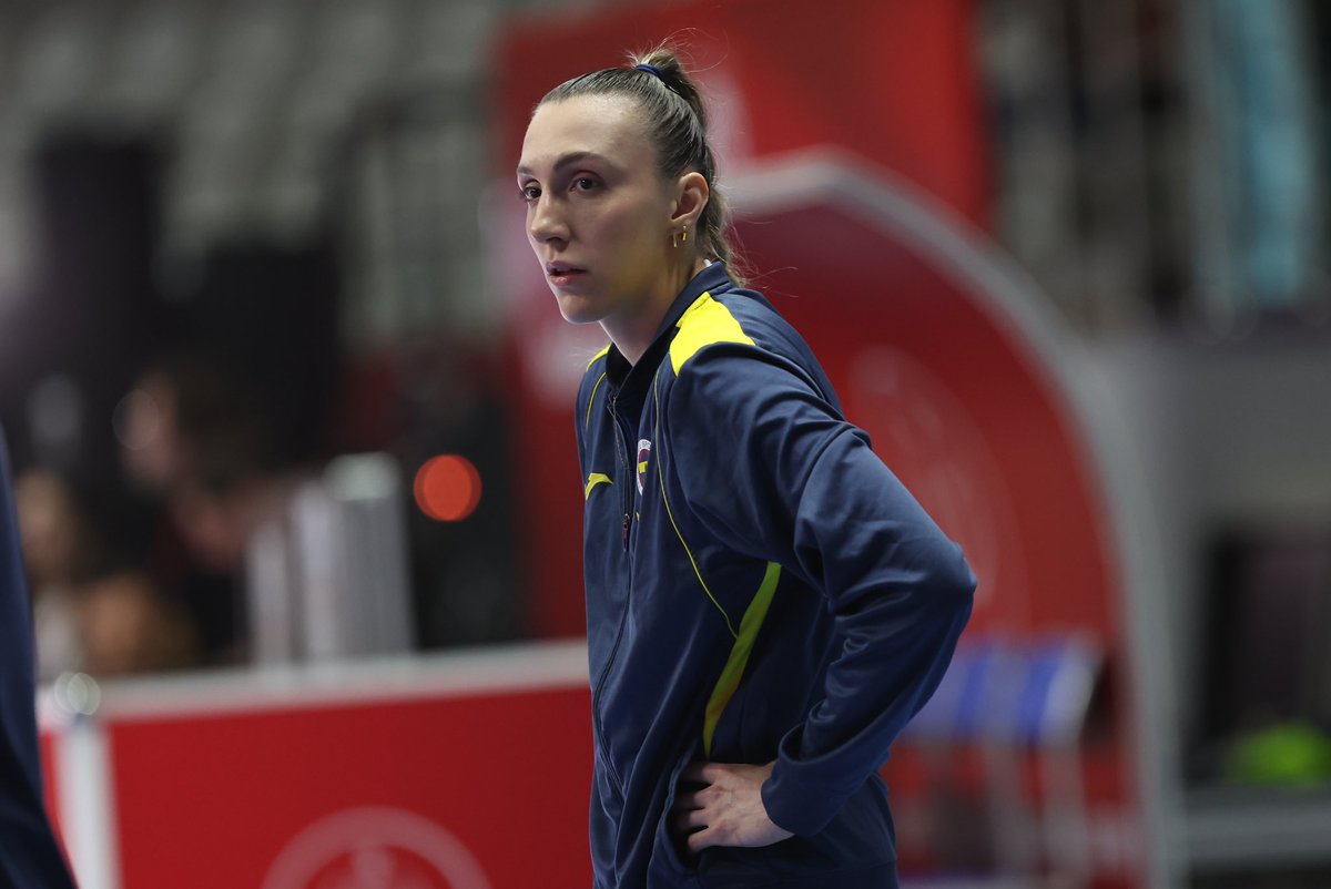 FBvoleybol's tweet image. Isınma bölümündeyiz! 💛💙

#SarıMelekler