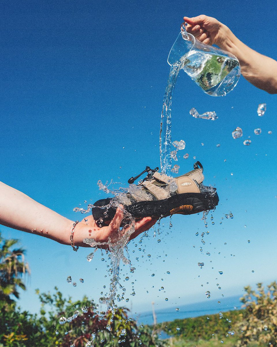 2025年 4/24 発売】 KEEN x Gramicci “Newport Retro Sandal” (キーン