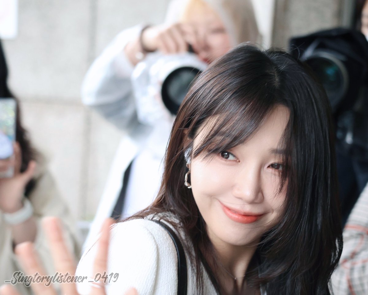 _singtorylistener_0419 (@singtory_419) on Twitter photo โ๏ธโ๏ธโ๏ธ
22042025 ใThe Seasonsใ
#์ ์์ง #์์ง #eunji
#์์ดํํฌ #apink
<a href="/Apinkjej/">์ ์์ง</a>
<a href="/Apink_2011/">Apink(์์ดํํฌ)</a>
<a href="/JeongEunJi_X/">์ ์์ง (JeongEunJi)</a> โ๏ธโ๏ธโ๏ธ
22042025 ใThe Seasonsใ
#์ ์์ง #์์ง #eunji
#์์ดํํฌ #apink
<a href="/Apinkjej/">์ ์์ง</a>
<a href="/Apink_2011/">Apink(์์ดํํฌ)</a>
<a href="/JeongEunJi_X/">์ ์์ง (JeongEunJi)</a>