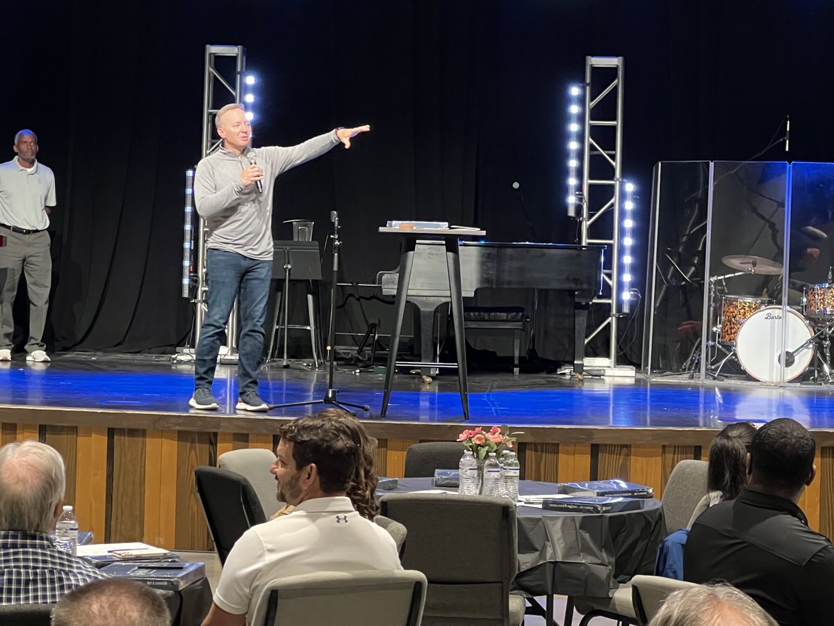 MarkHobafcovich's tweet photo. Amazing time  @NAMBEvangelism Training in East Tenn! Pastors/leaders gathered @ Grace Baptist, Knoxville for equipping, encouragement, and practical strategies. Grateful for the partnership w/ @tnbaptist — let’s keep advancing the gospel! @NAMB_SBC @RocCollins 
@randycdavistbc https://t.co/Tq8NqaOsMo