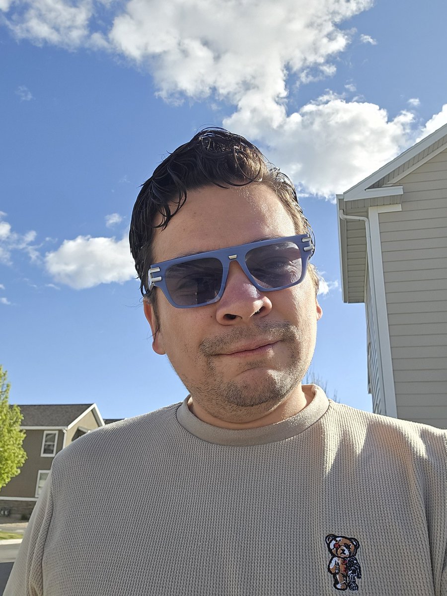 Con barba / sin barba 

Aun pensando en qué hacer con el cabello