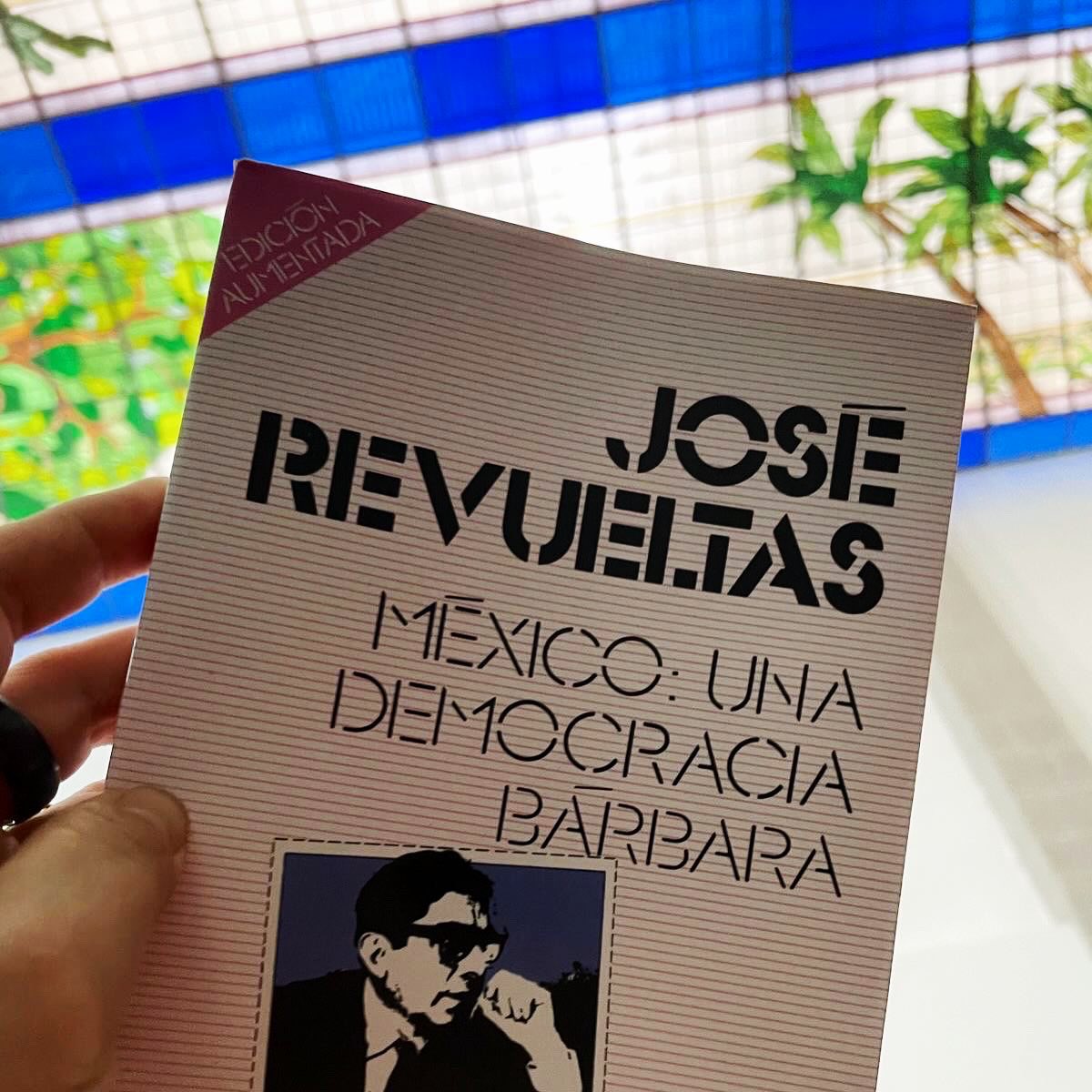ce_senadomx's tweet image. ¡Celebra el Día del Libro con la 2ª jornada de donación del Consejo Editorial del Senado!
📅 23 abril | ⏰ 09:00-14:00 h
📍 Xicoténcatl 9 y Reforma 135, CDMX
¡Pronto revelaremos una dinámica sorpresa!
#LibrosParaTodos #ConsejoEditorial