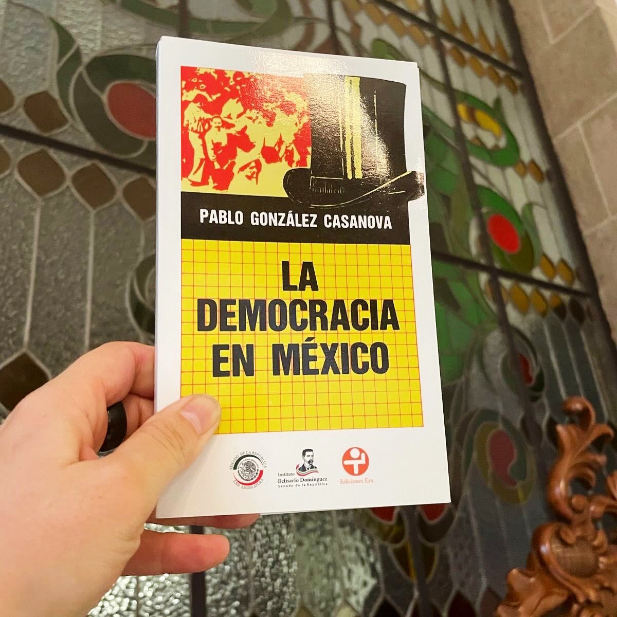 ce_senadomx's tweet image. ¡Celebra el Día del Libro con la 2ª jornada de donación del Consejo Editorial del Senado!
📅 23 abril | ⏰ 09:00-14:00 h
📍 Xicoténcatl 9 y Reforma 135, CDMX
¡Pronto revelaremos una dinámica sorpresa!
#LibrosParaTodos #ConsejoEditorial