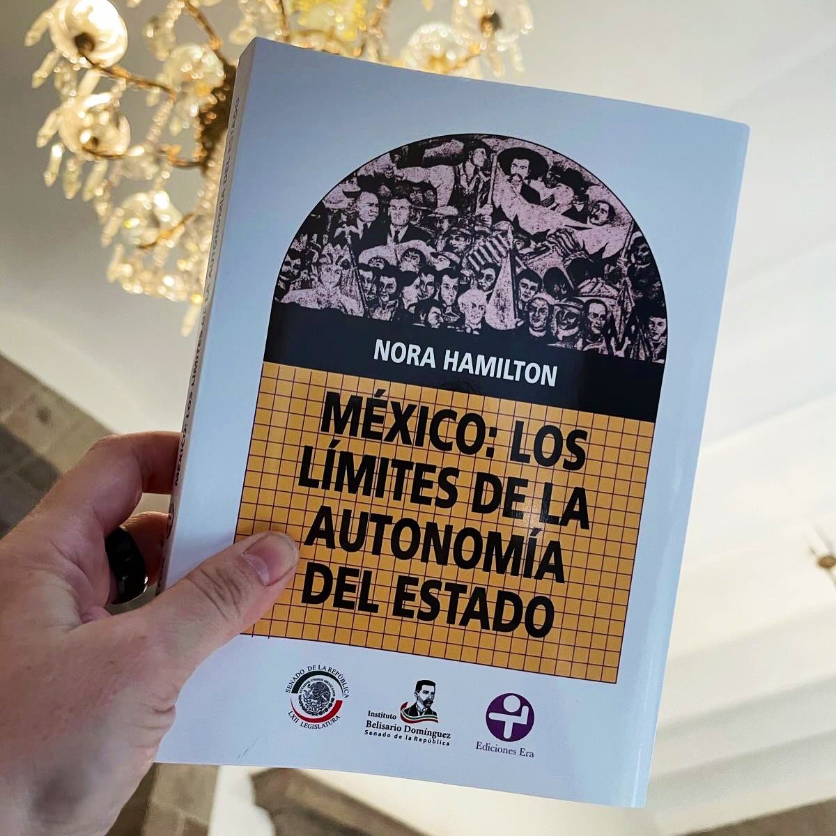 ce_senadomx's tweet image. ¡Celebra el Día del Libro con la 2ª jornada de donación del Consejo Editorial del Senado!
📅 23 abril | ⏰ 09:00-14:00 h
📍 Xicoténcatl 9 y Reforma 135, CDMX
¡Pronto revelaremos una dinámica sorpresa!
#LibrosParaTodos #ConsejoEditorial