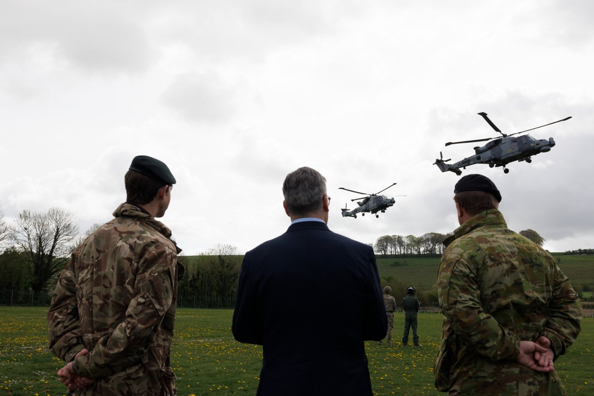 Together with our friends and allies, we will deliver national and economic security for working people.

Great to see you, @ChrisLuxonMP, as our two countries step up our military partnership.

Secure at home. Strong abroad. That's what our Plan for Change will deliver.