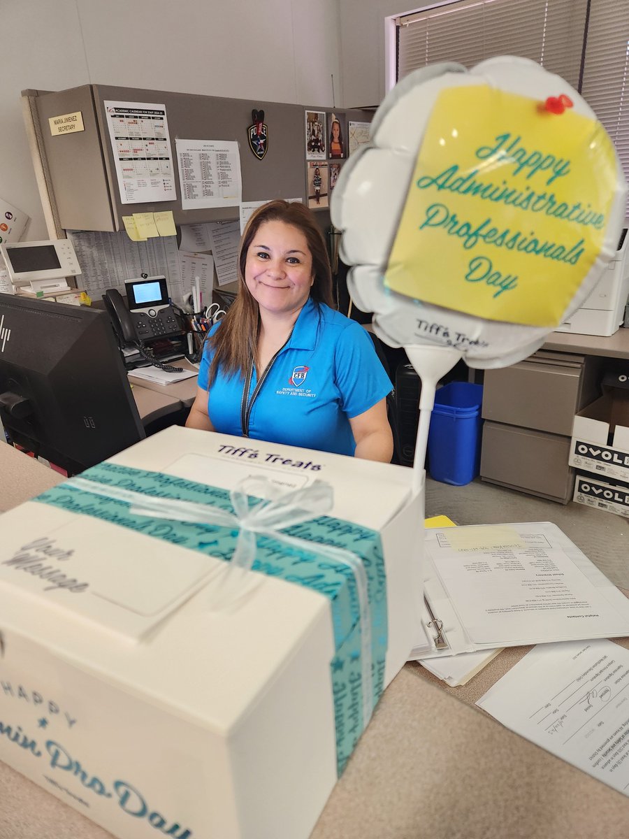 Rae Freeman tweet media