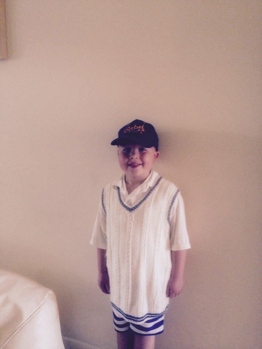 JacobLunn11's tweet photo. 1️⃣0️⃣ Years ago today!
I was already for my first ever cricket session!
10 years later I’m now playing senior cricket for the same club.
#UpTheCombe https://t.co/p2kygxVj37