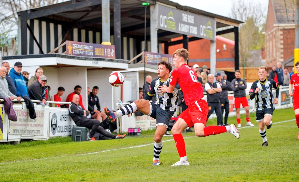 The Collieries picked up a point from their final home game of the season against Clitheroe yesterday 🗞️

📸 @FabPhotographic

Match Report ↘️
athertoncollieries.co.uk/report-atherto…