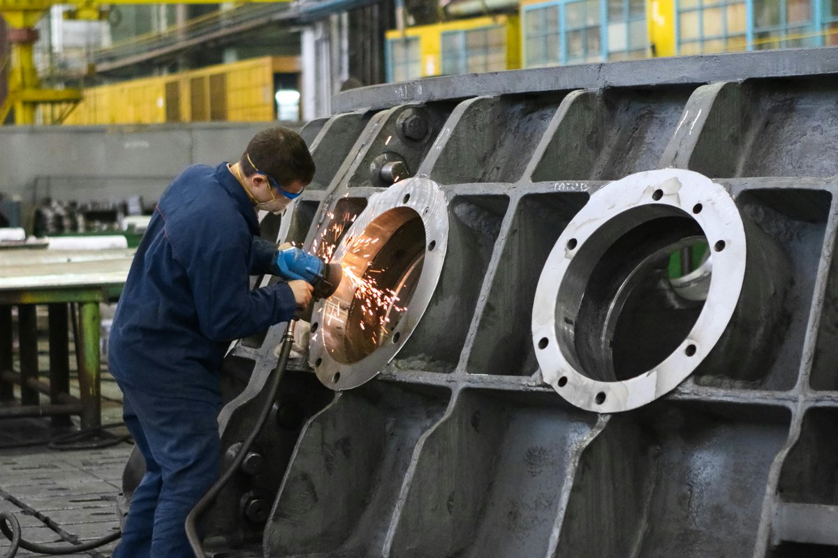 New grant opportunity for small business manufacturers! ⚙️ The Small Business Administration announced a funding opportunity to provide manufacturing training and technical assistance to eligible businesses. Applications are due April 28—apply at hubs.la/Q03jh-Gw0.