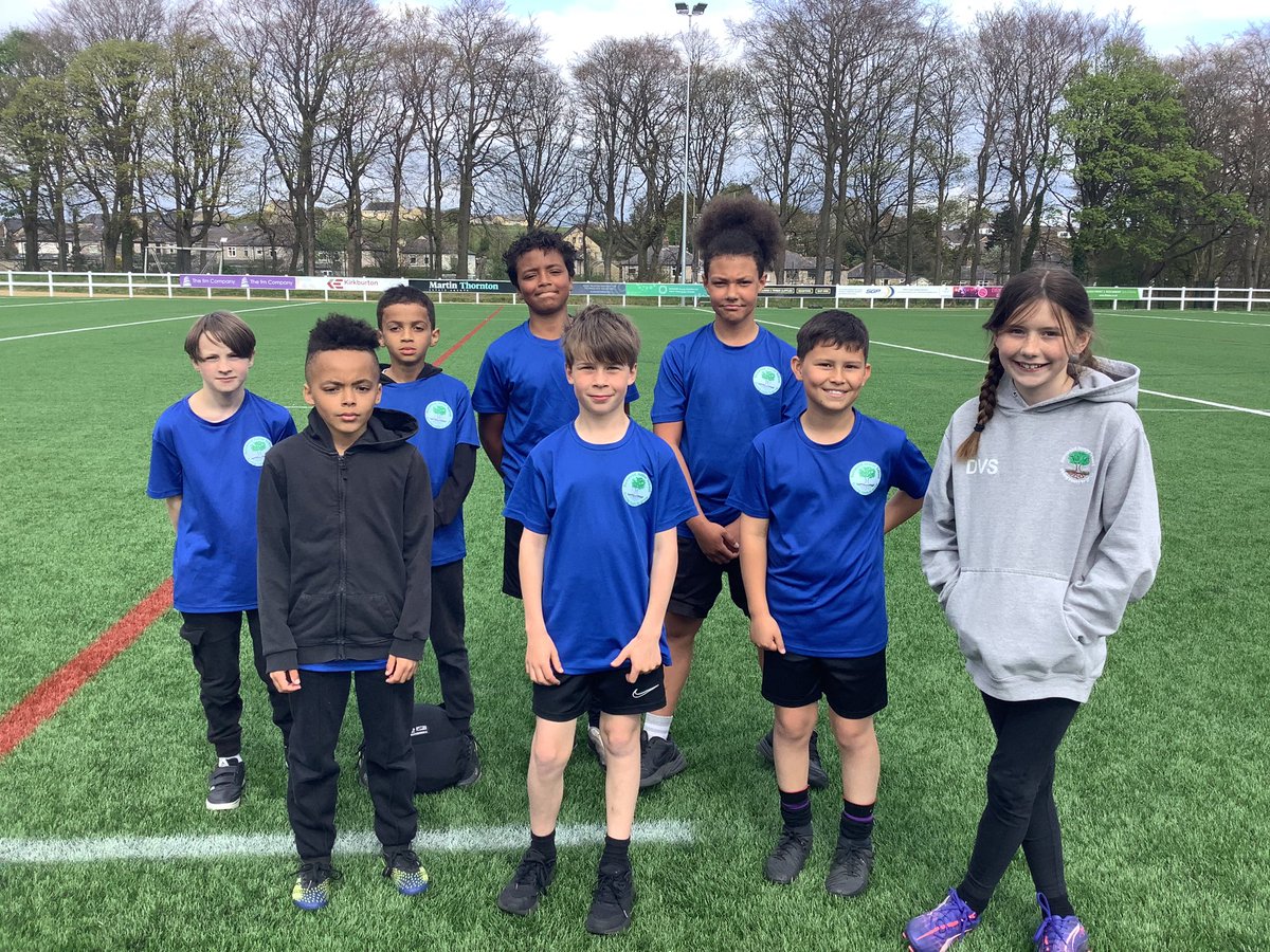 Thank you to <a href="/PennineSSP/">Pennine Partnership</a> for hosting the Tag Rugby competition this afternoon.  RJS1 brought home the trophy!  A huge thank you to Matt from @laundhill for coaching the teams. Great work from the referees from <a href="/huddnewcoll/">HNC</a> too. 
#RJSPE