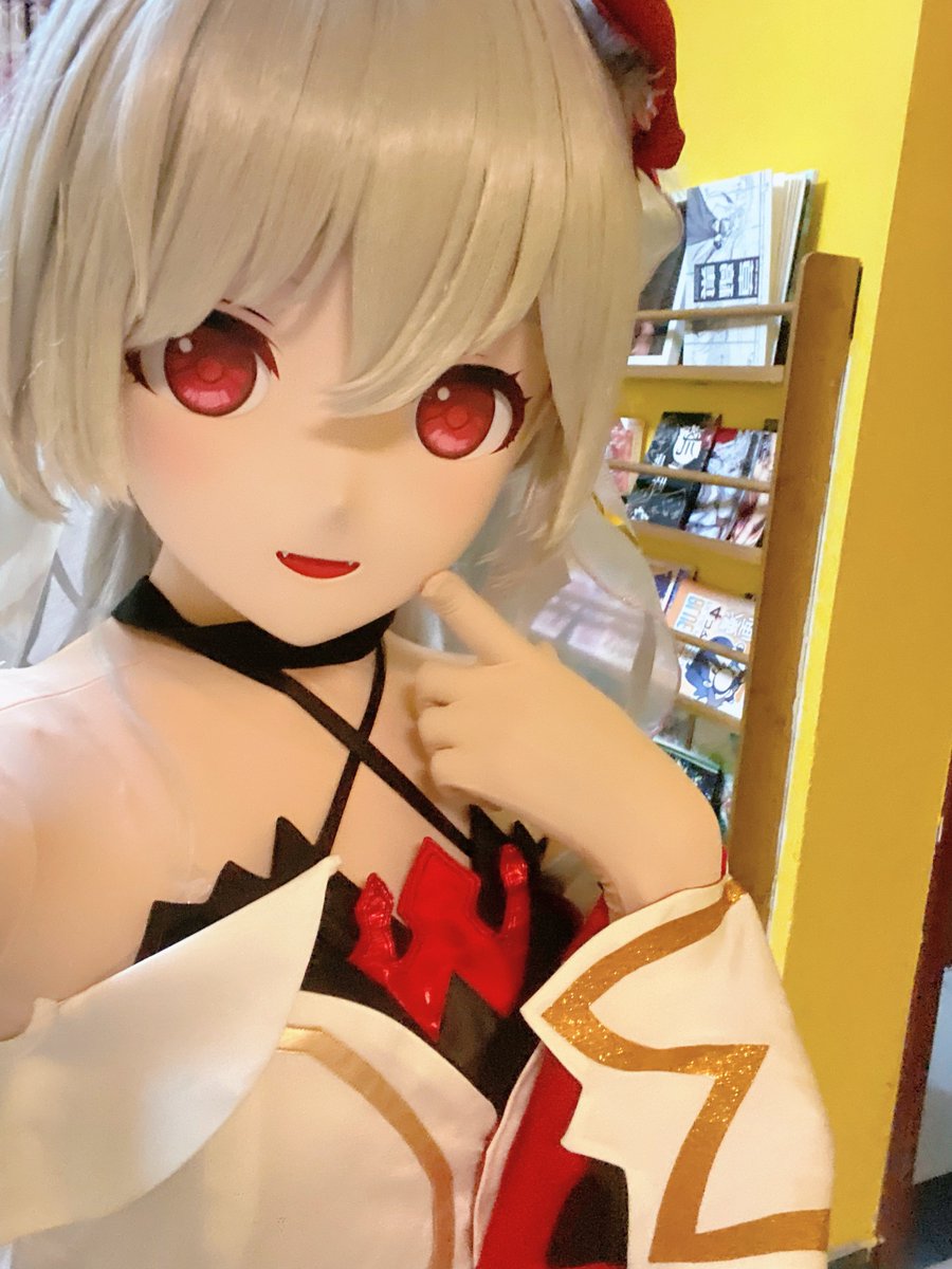 NorPhono's tweet image. 人类能弯下腰吗,我也想拍拍人类的头(掏出大斧头)
#kigurumi
#HonkaiImpact3rdcosplay
#着ぐるみ
#德丽莎