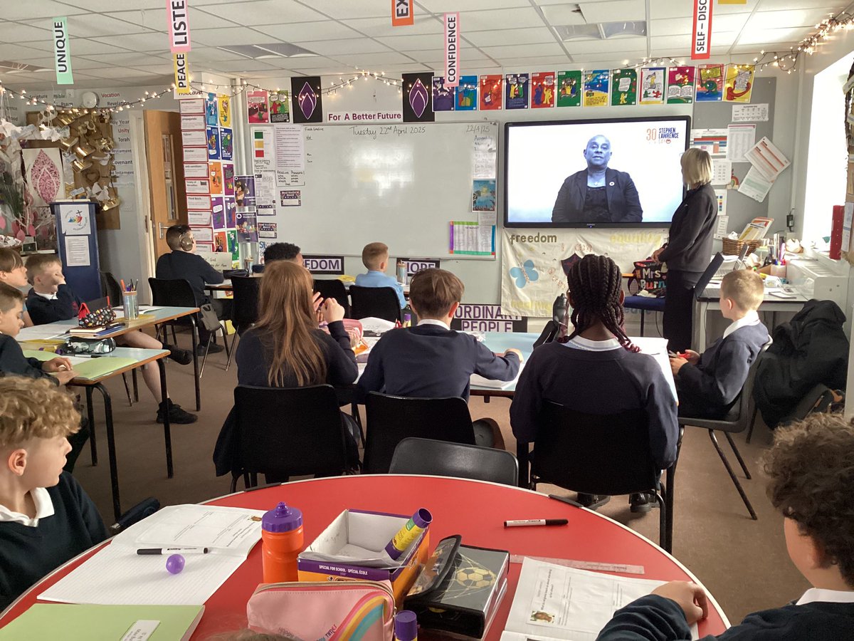 ctkrcps's tweet image. Year 6 have been reflecting on Stephen Lawrence Day by exploring what different religions teach us about standing up for others. Inspiring discussions and thoughtful discussions. @sldayfdn #poweroflearning #knowledgechangeseverything