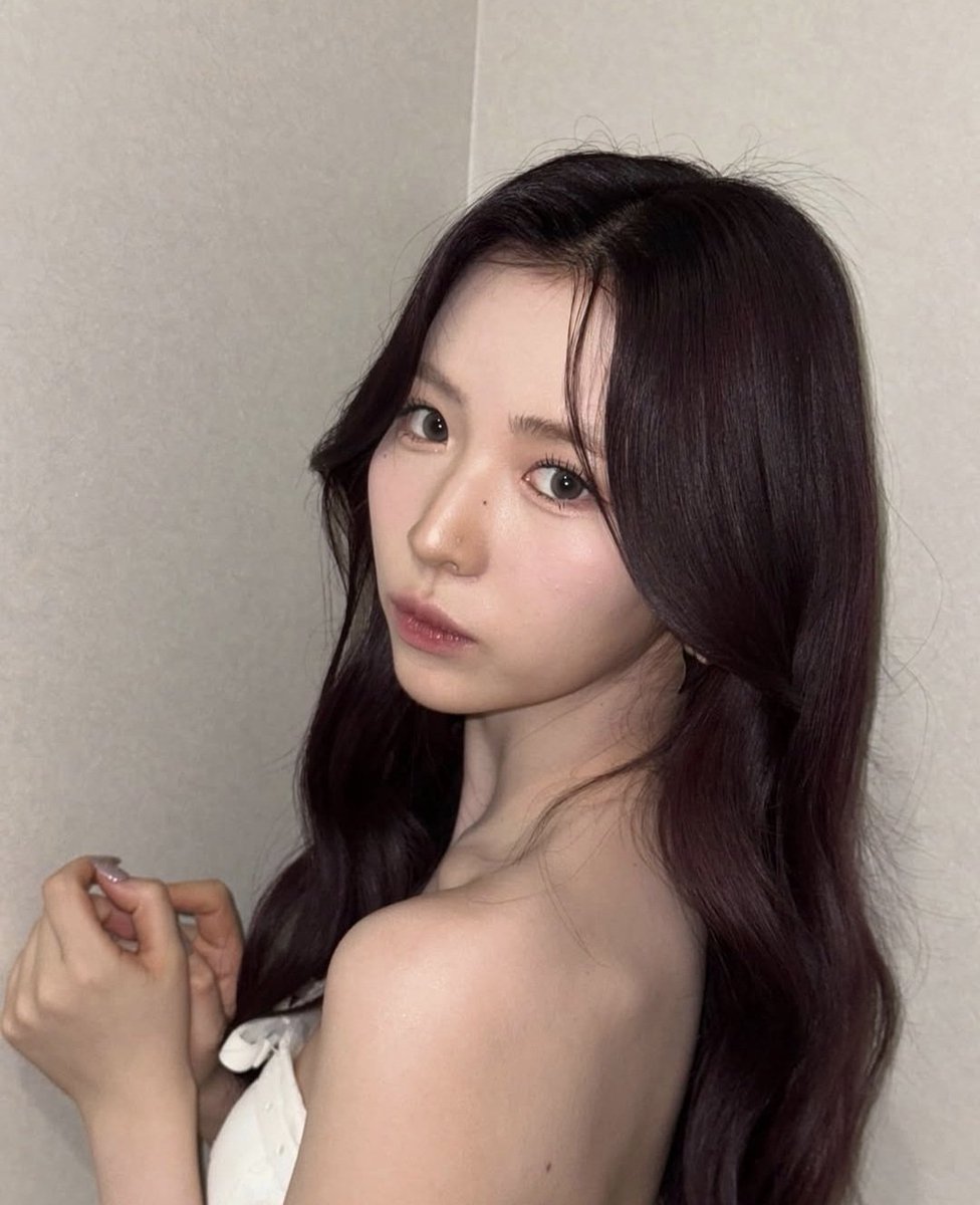 H8wave's tweet image. open.spotify.com/track/6RiiSy9G…