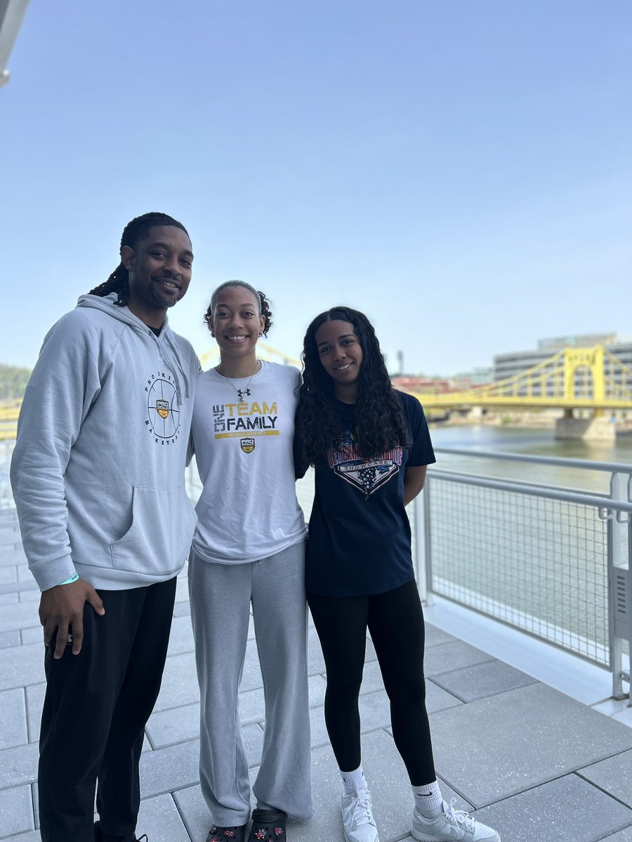 Rasheed Wright (@raweternal8) on Twitter photo I had two very special assistant coaches with me this weekend in Pittsburgh ❤️❤️ #RAw
<a href="/RayneWright2025/">Rayne Wright 2025</a> <a href="/WPABruinsTipOff/">WPABruins2025TipOff</a> I had two very special assistant coaches with me this weekend in Pittsburgh ❤️❤️ #RAw
<a href="/RayneWright2025/">Rayne Wright 2025</a> <a href="/WPABruinsTipOff/">WPABruins2025TipOff</a>