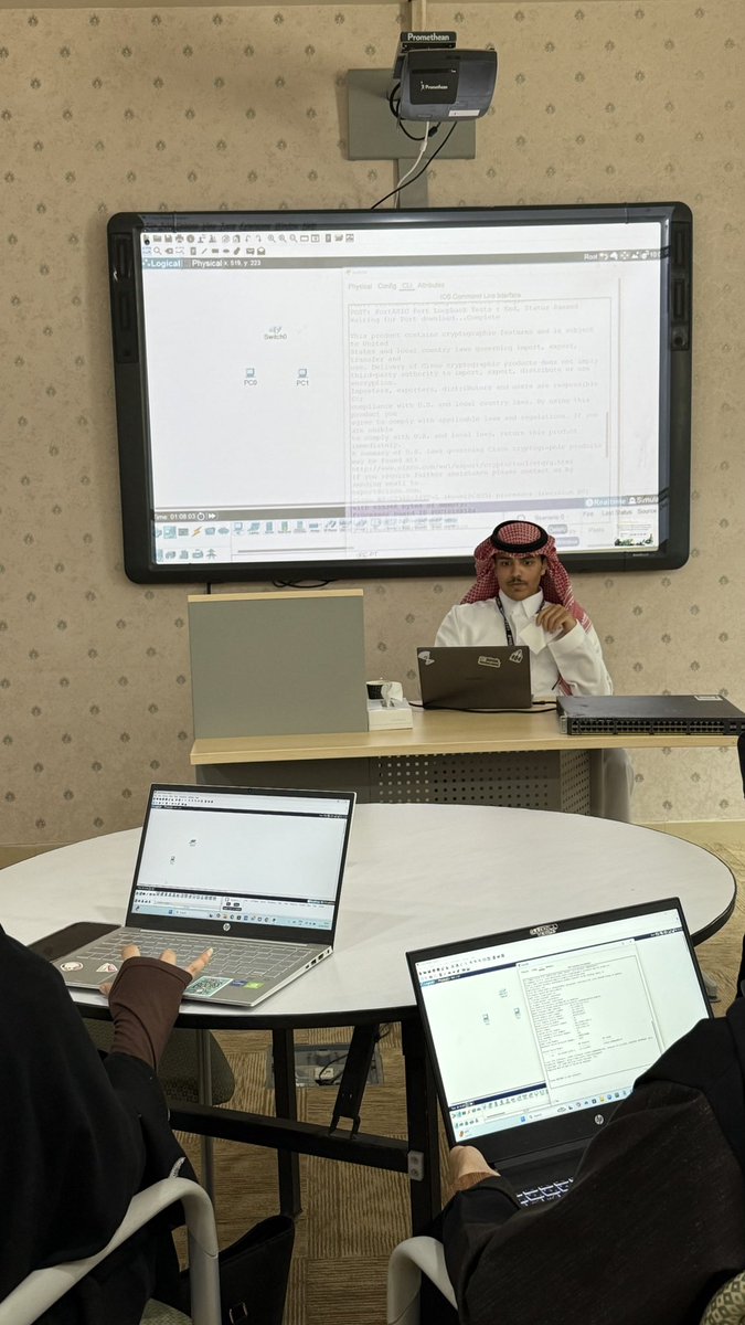 Z935A's tweet photo. شهدنا اليوم حضورًا مميزًا من رئيس جامعة تبوك أ.د عبدالعزيز الغامدي، في معسكر الشبكات الذي شاركنا انطلاقة جلسات اليوم الثالث بكل حماس واهتمام.

#ملتقى_المجتمعات_التعليمية  @UT_eLearning  @ITCommunity_ut  @U_Tabuk https://t.co/2mwV3ysQWk
